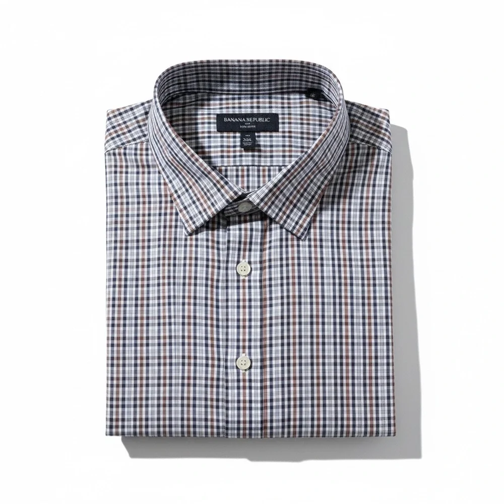 Banana Republic Men's Plaid Shirt - Blue and Brown